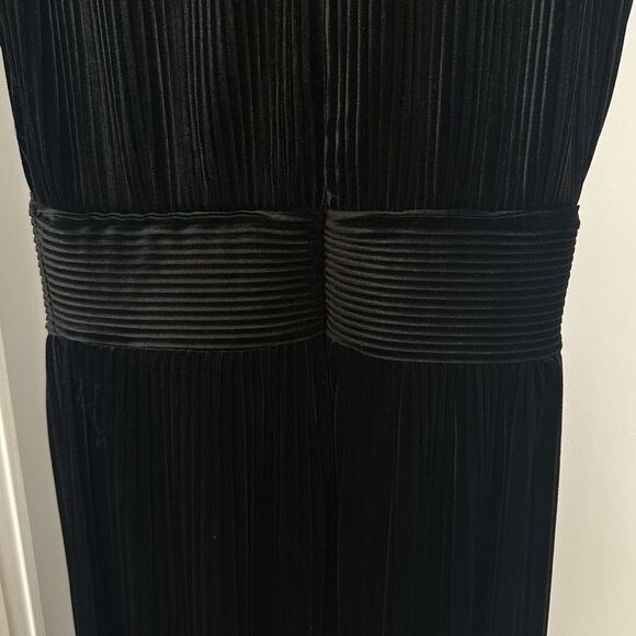 Balmain Black Pleated Velvet Sleeveless Jumpsuit size FR 38 Plunging V Wide-leg - Picture 11 of 16